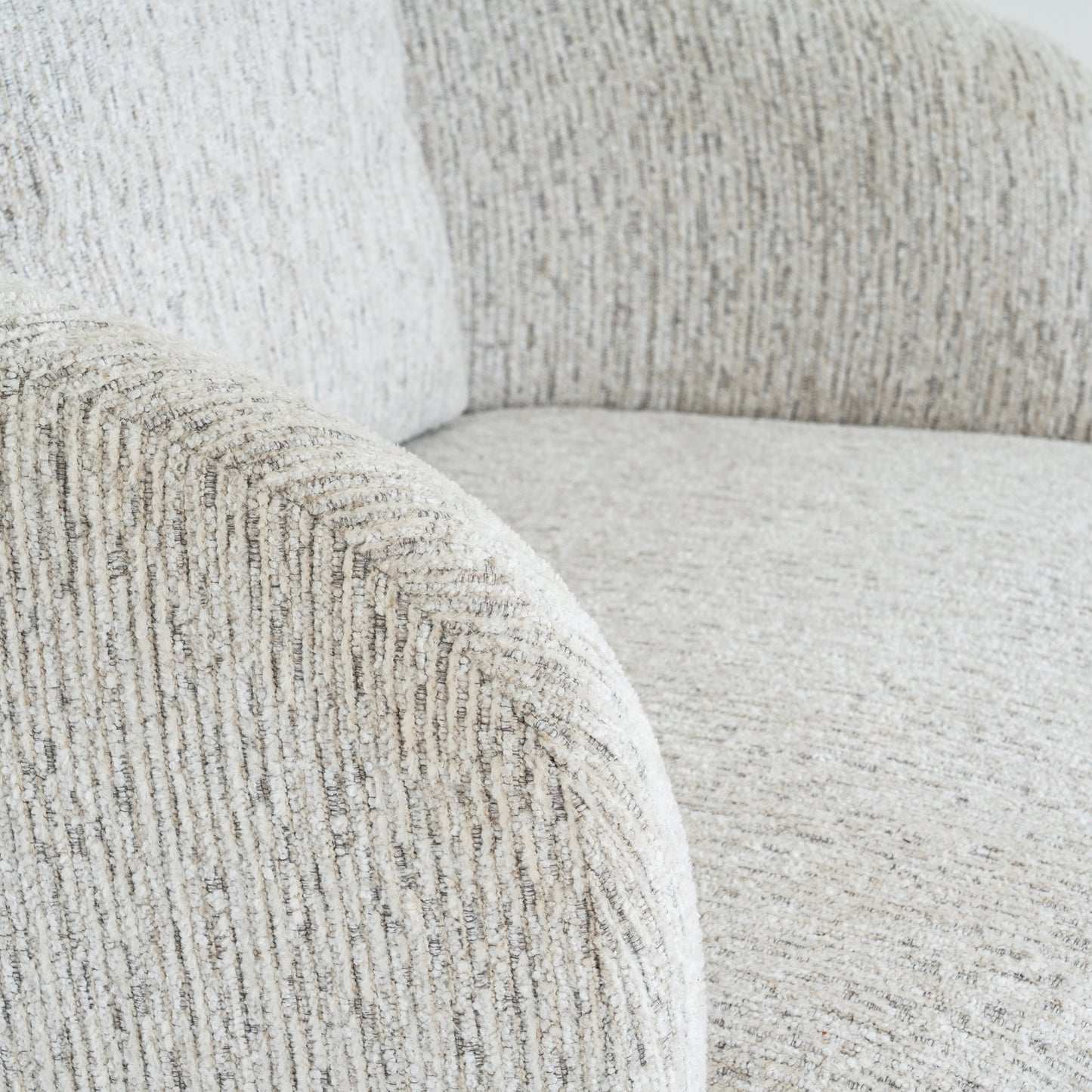 Sorelle Swivel Chair