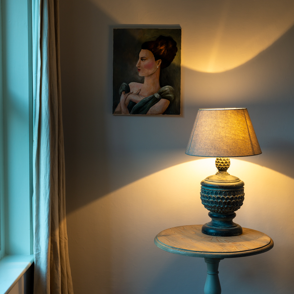 Jasmine Table Lamp