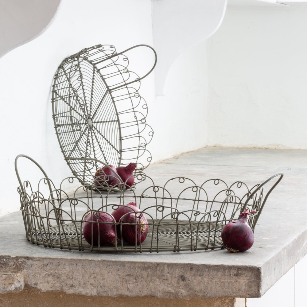 Round Wire Tray - Set of 2