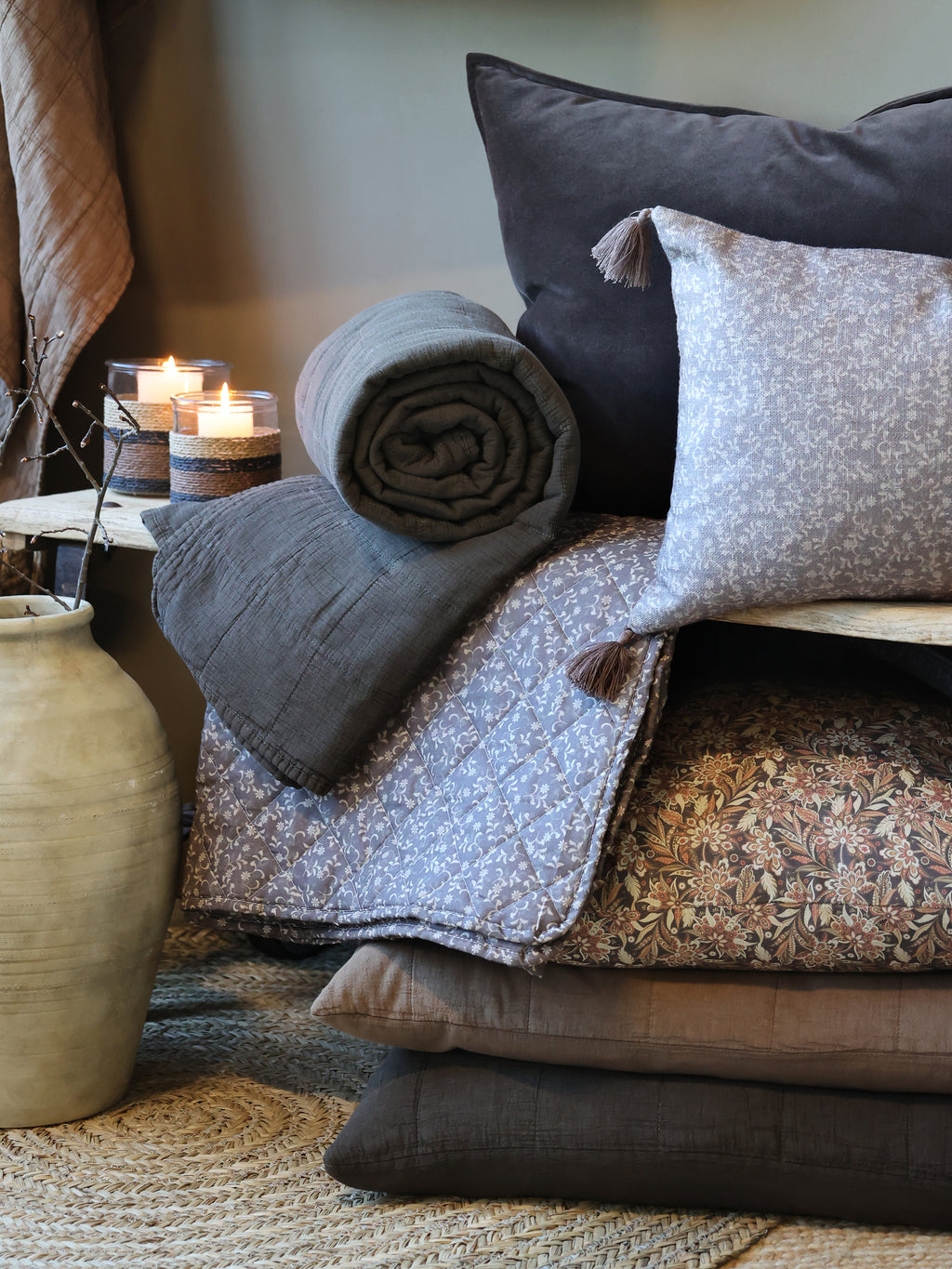 Velour Cushion in Mocca