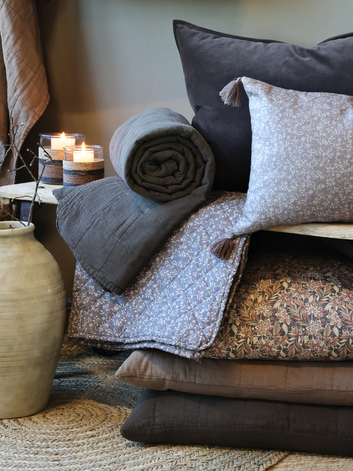 Velour Cushion in Mocca