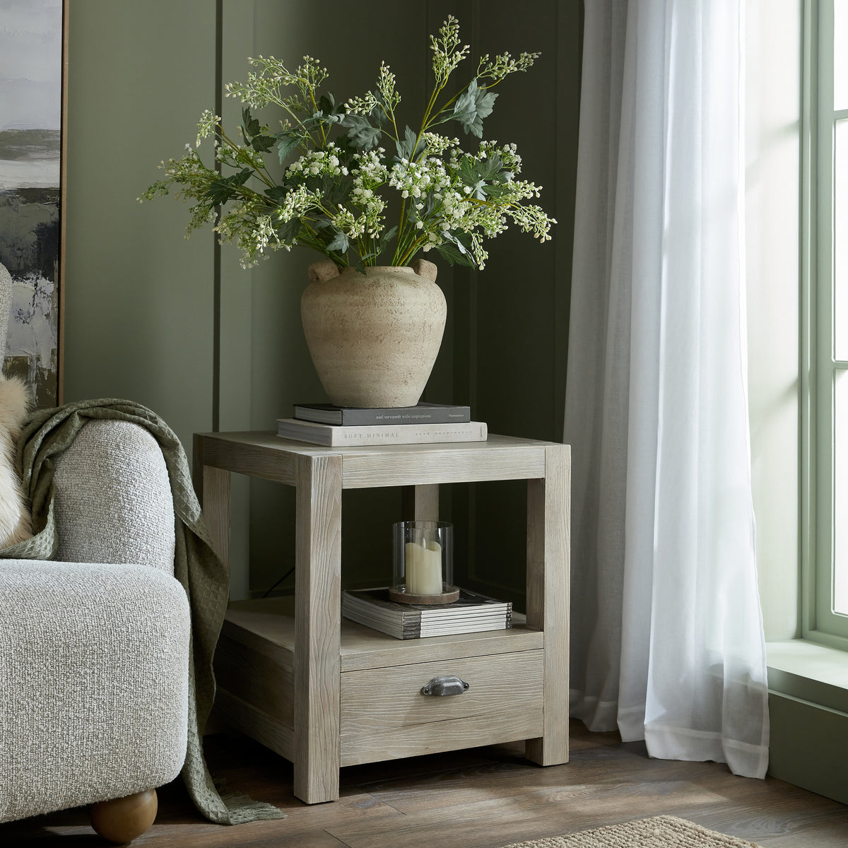 Terra Medium Urn Vase