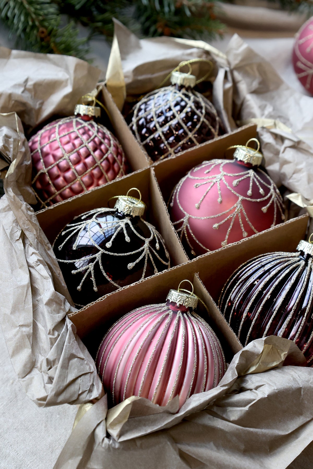 Mauve Christmas Baubles (Set of 6)