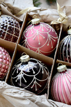 Mauve Christmas Baubles (Set of 6)