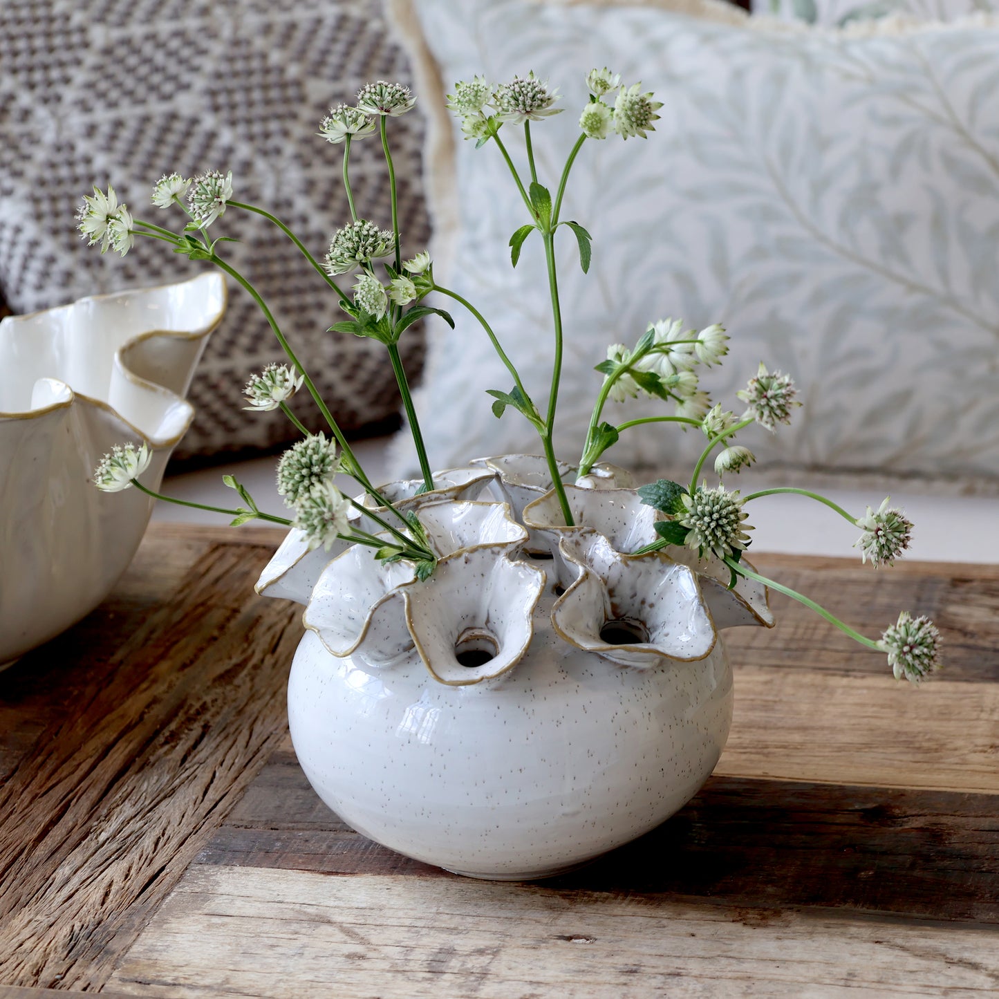 Floral Display Vase (12 Holes)