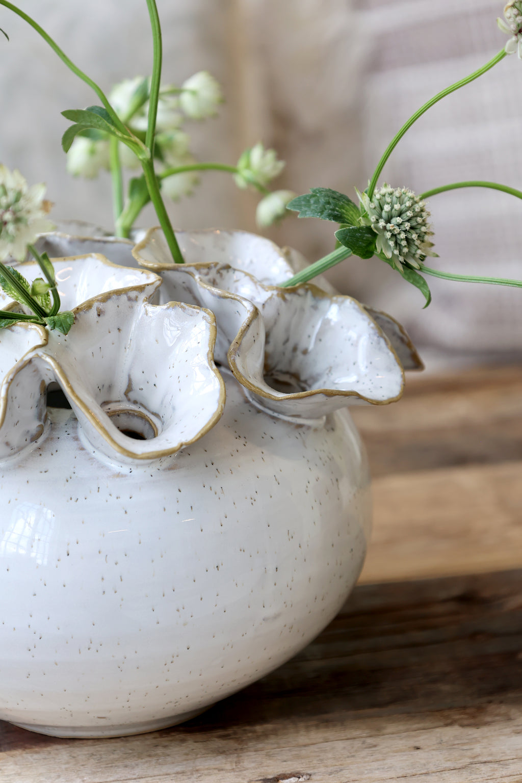 Floral Display Vase (12 Holes)
