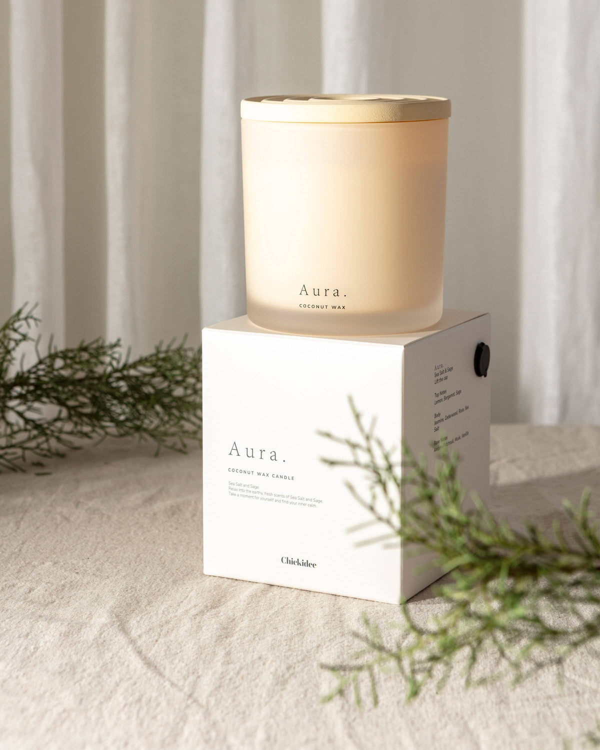 Aura Clay Candle
