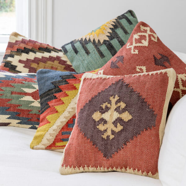 Moremi Jute Cushion
