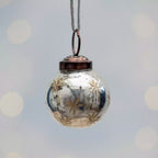 Mini Round baubles with gold etched stars (Bag of 6)