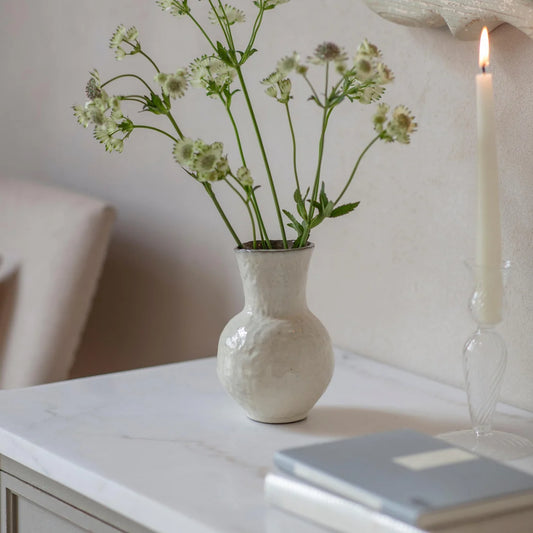 Menerbes Column Vase