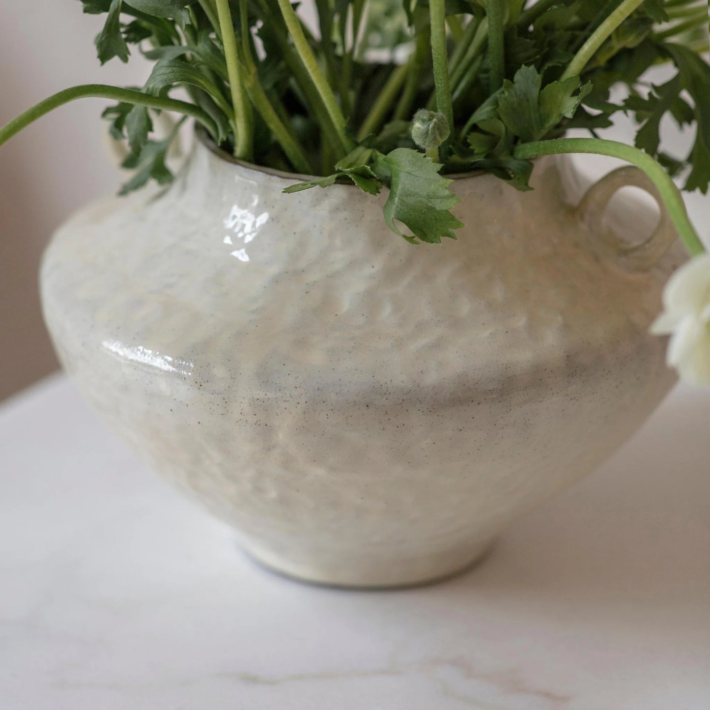 Menerbes Handled Planter