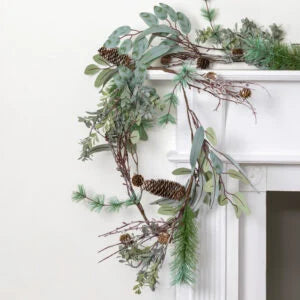 White Berry Garland with Frosted Leaves