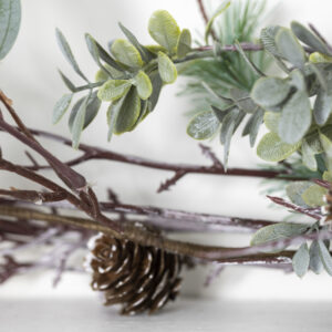 White Berry Garland with Frosted Leaves