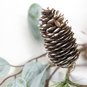 White Berry Garland with Frosted Leaves