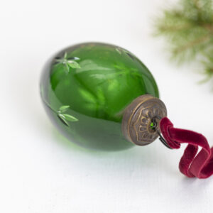 Etched Oval Decoration Green