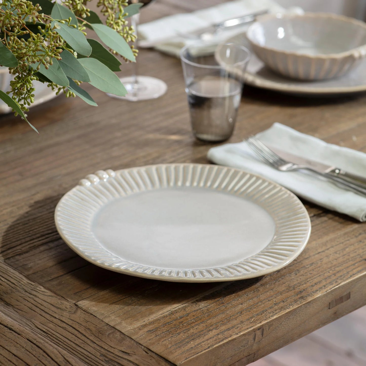 Winsford Fluted Dinner Plate