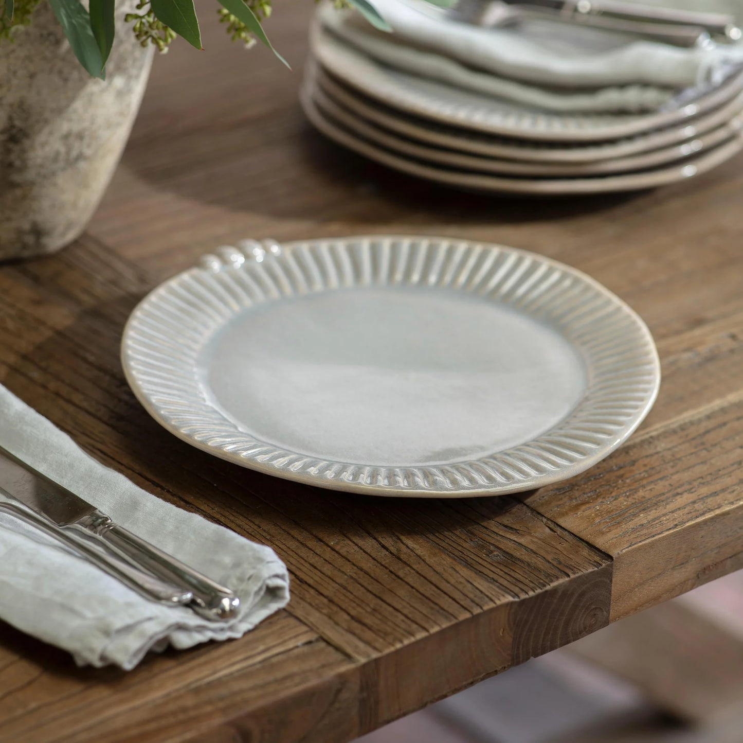 Winsford Fluted Dinner Plate